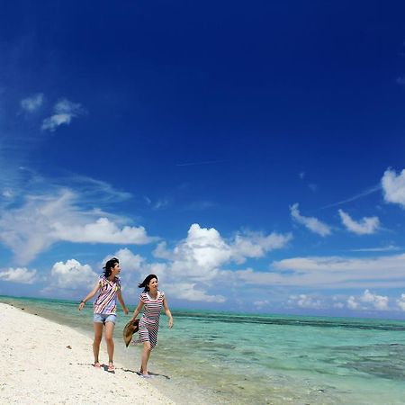 Yukurina Resort Okinawa Мотобу Экстерьер фото